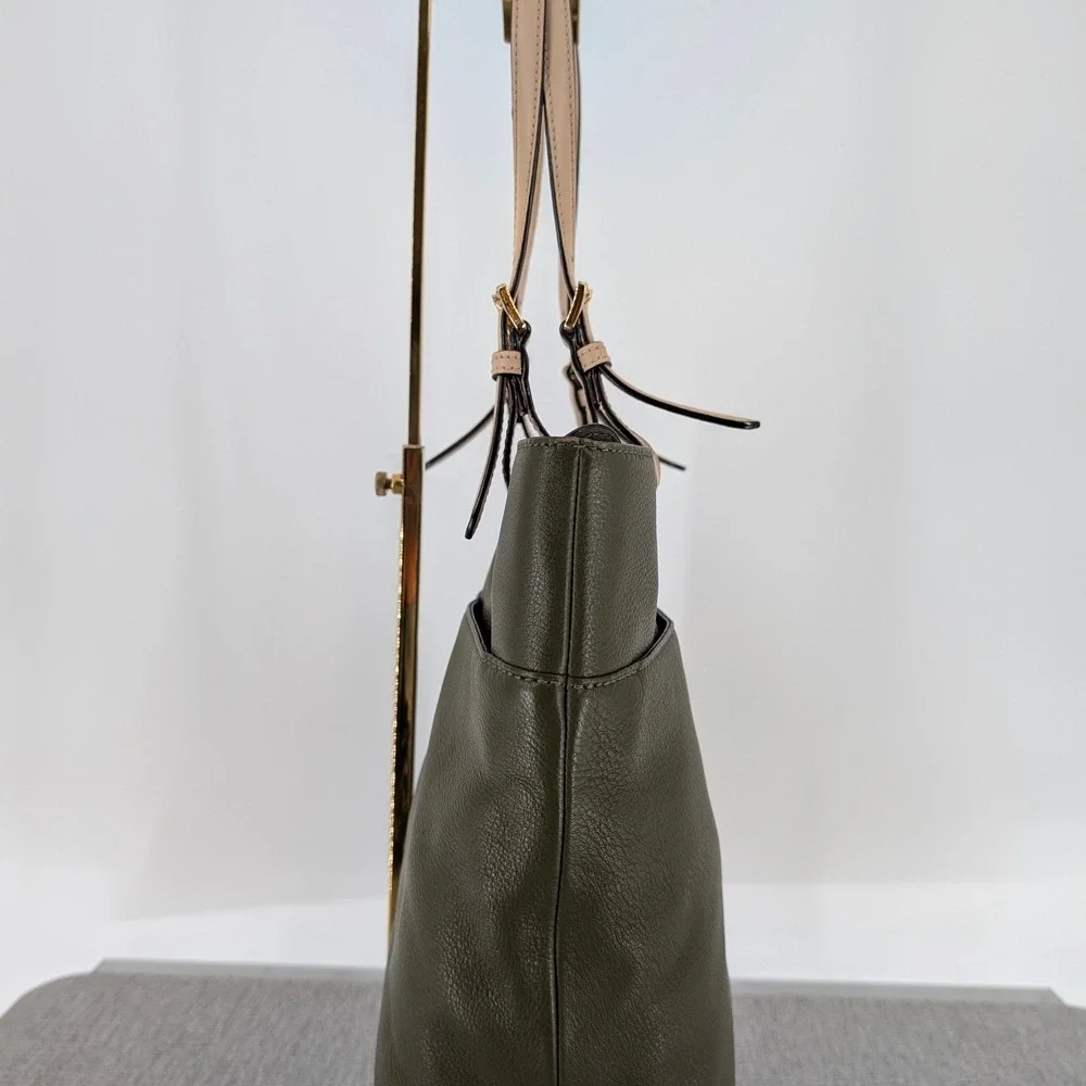 Michael Kors Bedford Medium Pocket Tote Olive Green Pebbled‎ Leather Handbag